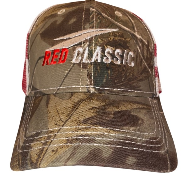 NWT RealTree “Red Classic” Adult Camo Baseball Cap with Mesh American Flag Back - Picture 2 of 7